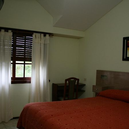 Hotel Eo Park ซันเกลเมนเตเดลตูยู ภายนอก รูปภาพ